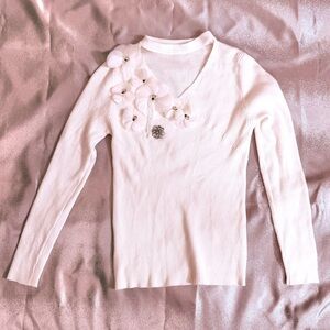 Unbranded Size Small White Ribbed Knit Long Sleeve Top V Neck Flowers Rhinestone